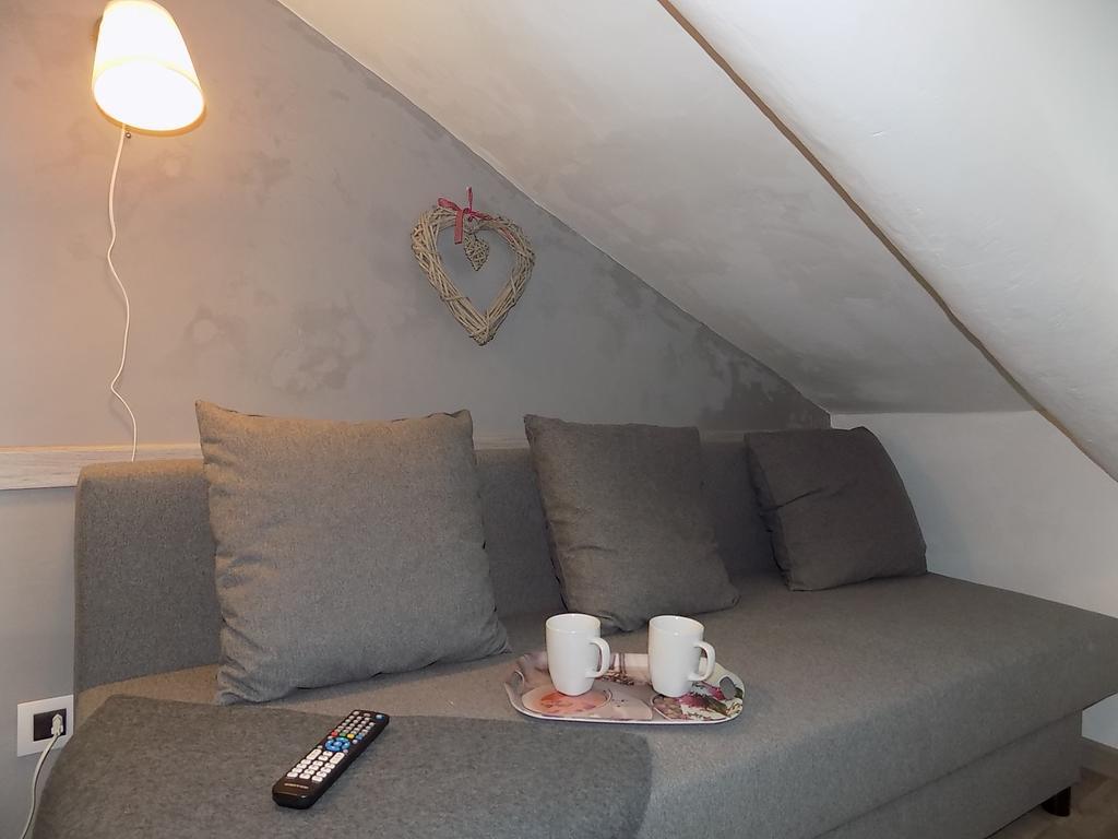 La Petite Apartment Торино Екстериор снимка
